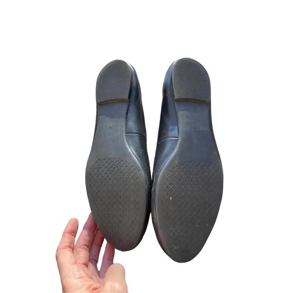 Tory Burch Leather Flats- 9
